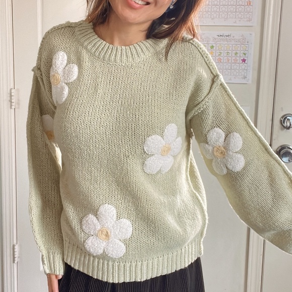Cozy Sage Daisy Fuzzy Patch Reverse Stitch Sweater Top - Picture 6 of 11